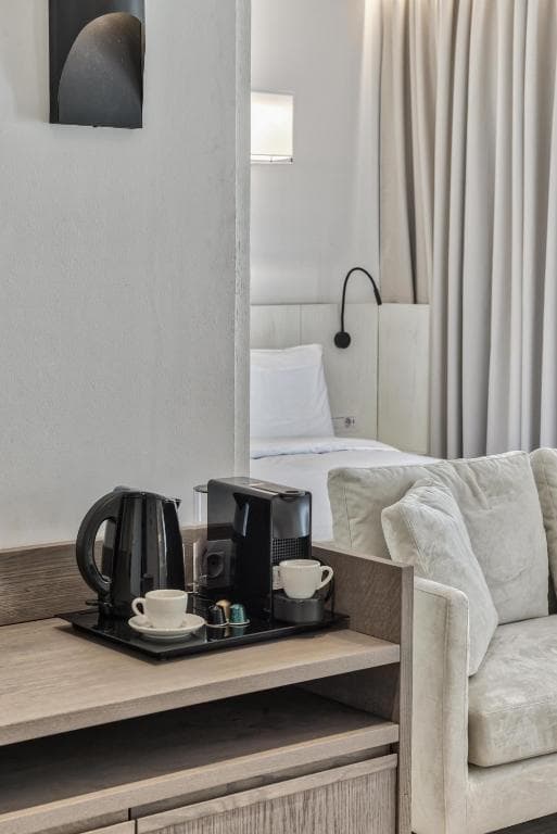 Bitzaro Hotel - 17