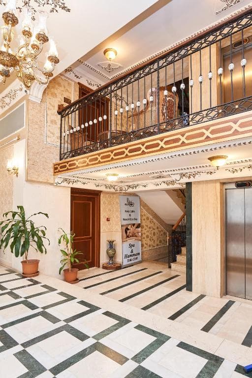 Amber Hotel Istanbul - 9