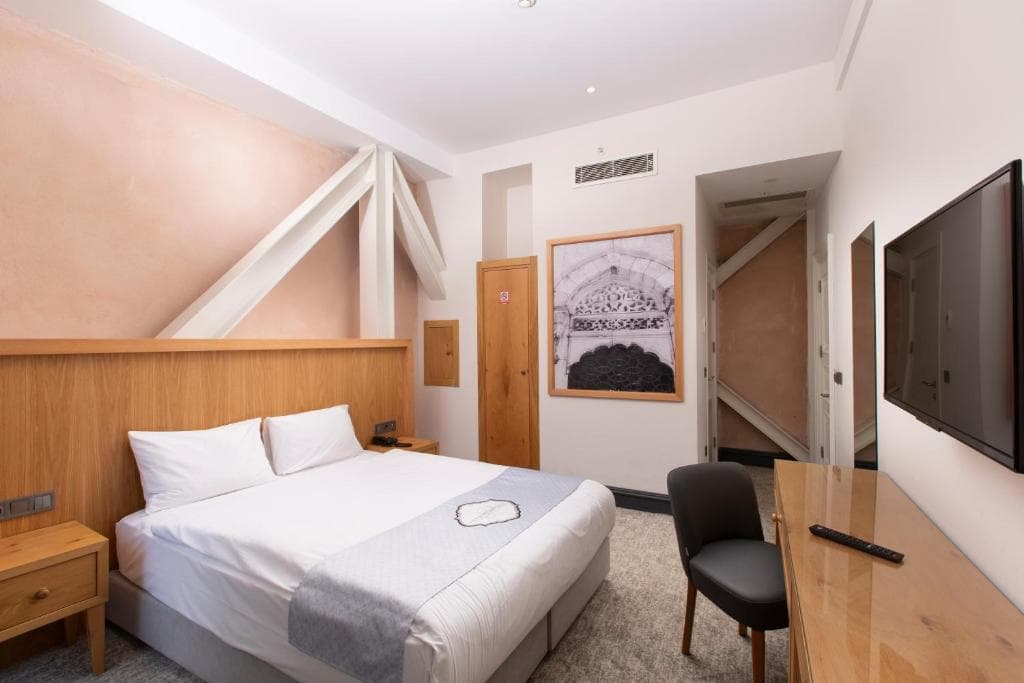 Premist Hotels Taksim - 11