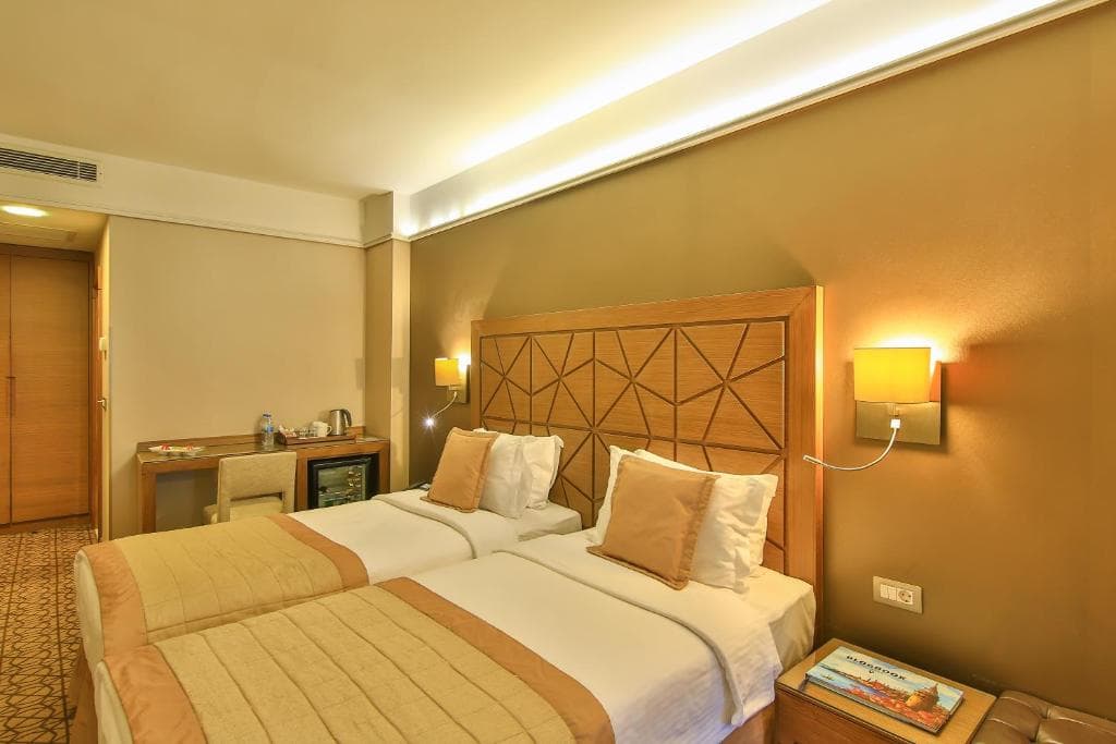 Ramada By Wyndham Istanbul Taksim - 31