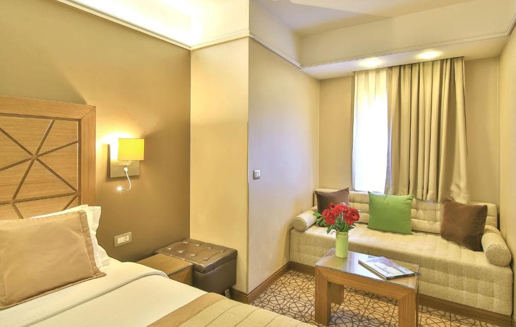 Ramada By Wyndham Istanbul Taksim - 32