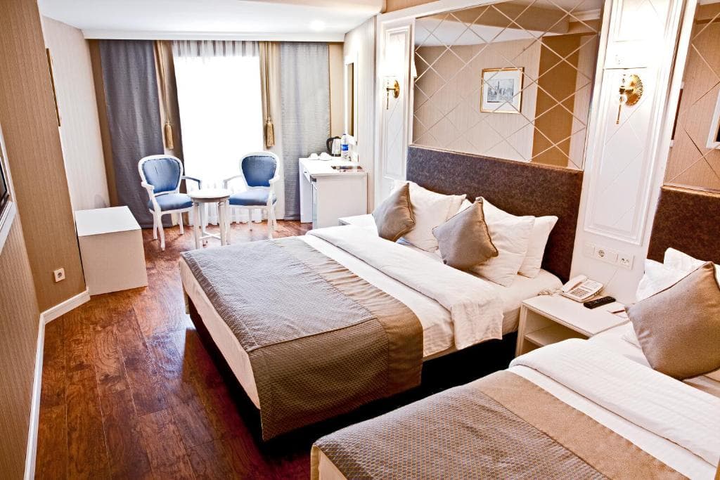Seres Hotel - 12