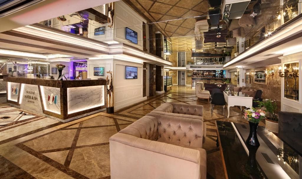 Skalion Hotel - 4