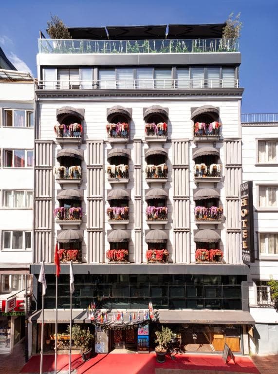 Skalion Hotel - 7