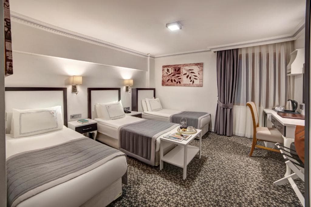 Skalion Hotel - 9