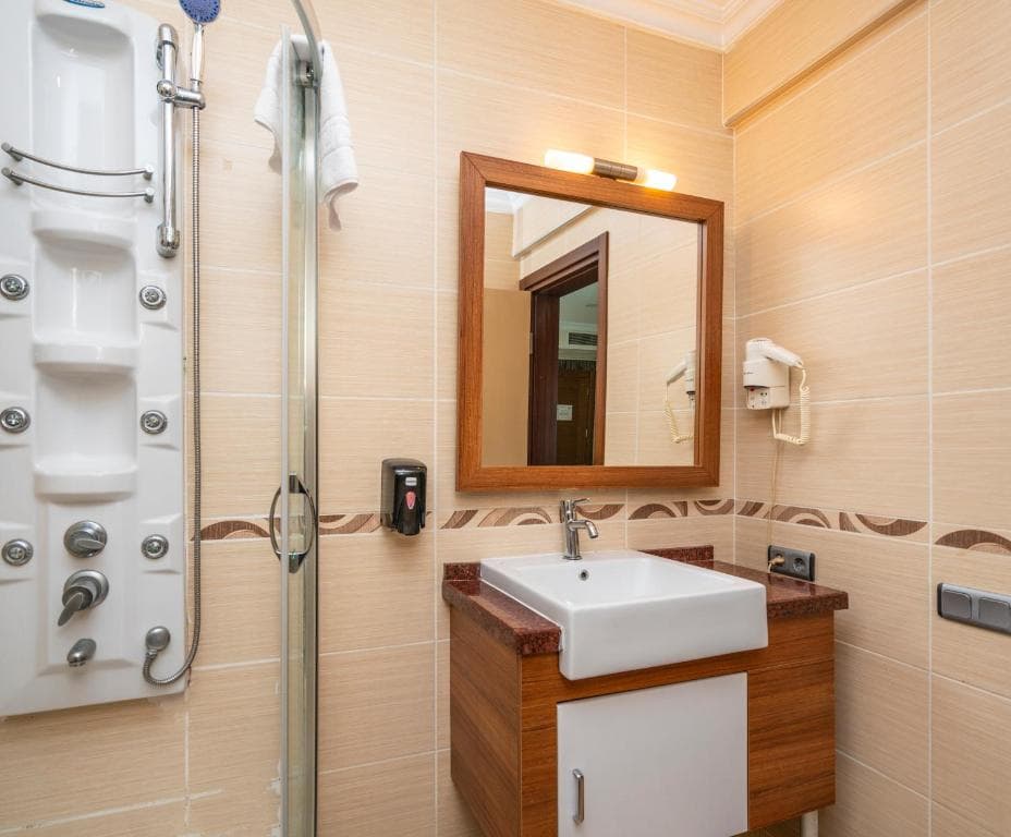 The Bostanci Hotel - 43