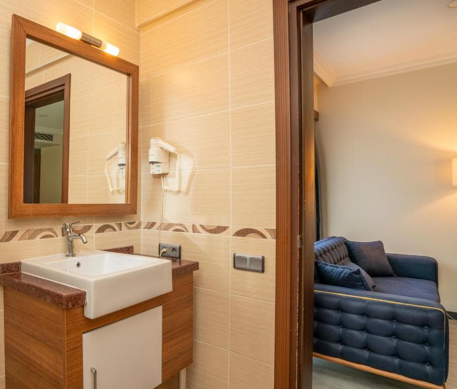 The Bostanci Hotel - 44