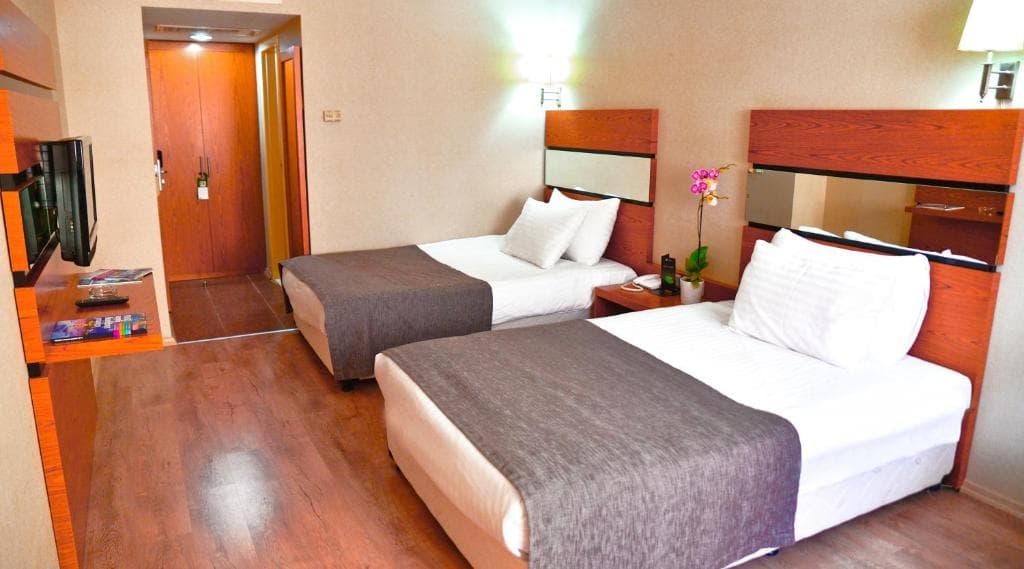 The Green Park Hotel Taksim - 4