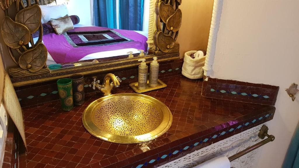 Riad Armelle - 27