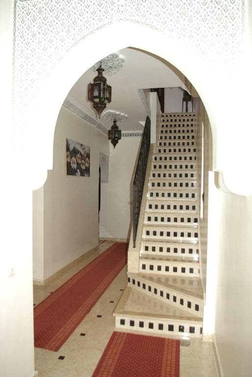 Riad Nouhal - 8