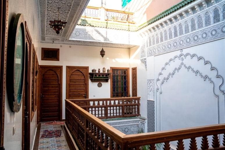 Riad Nouhal - 20