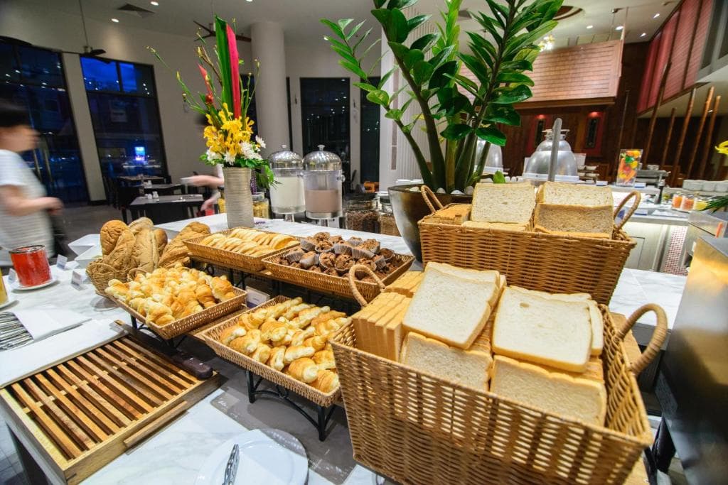 Hotel Deevana Plaza Phuket - 35