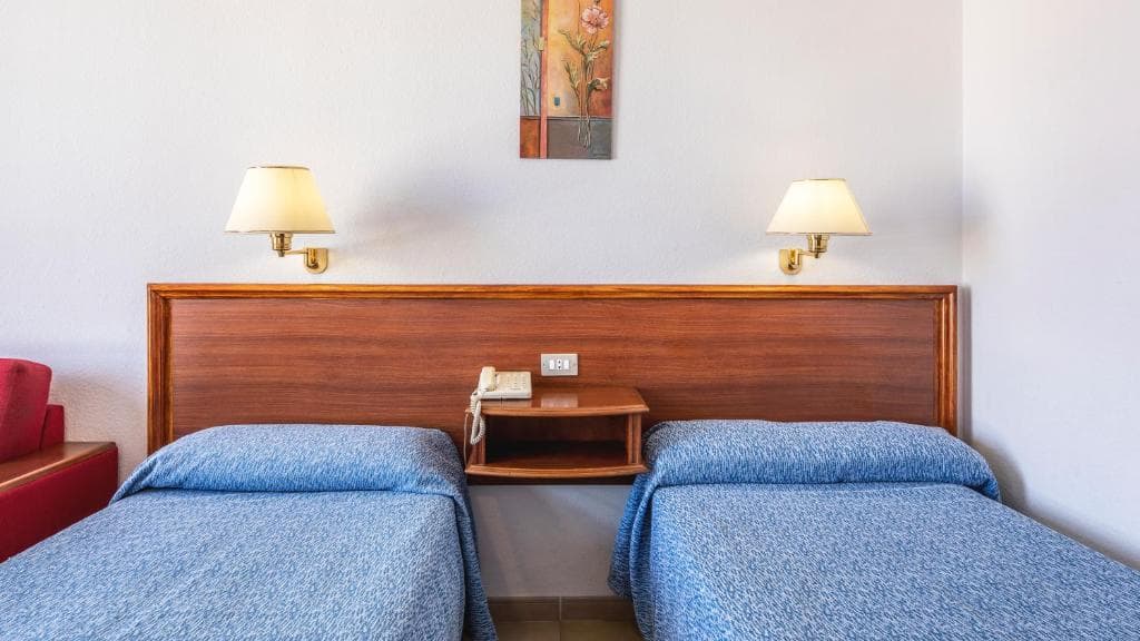 Be Smart Florida Plaza - 26