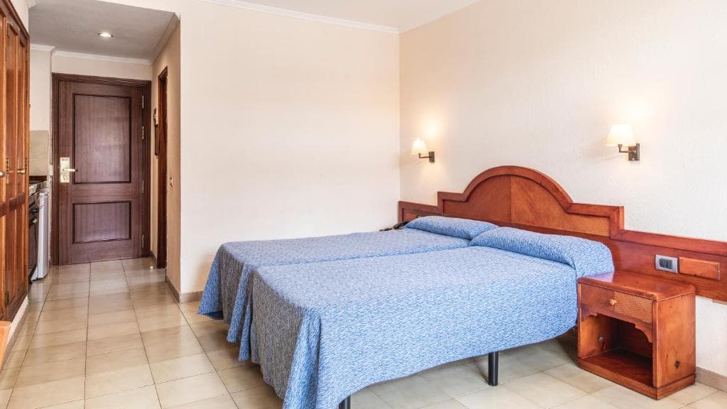 Be Smart Florida Plaza - 31