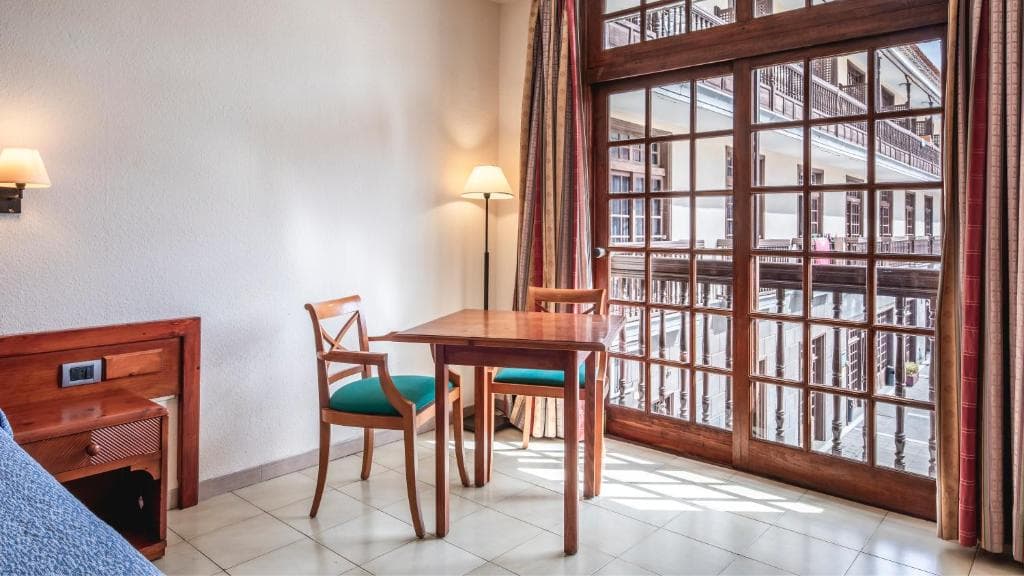 Be Smart Florida Plaza - 33