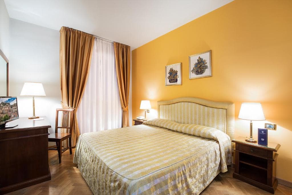 Hotel Isabella - 12