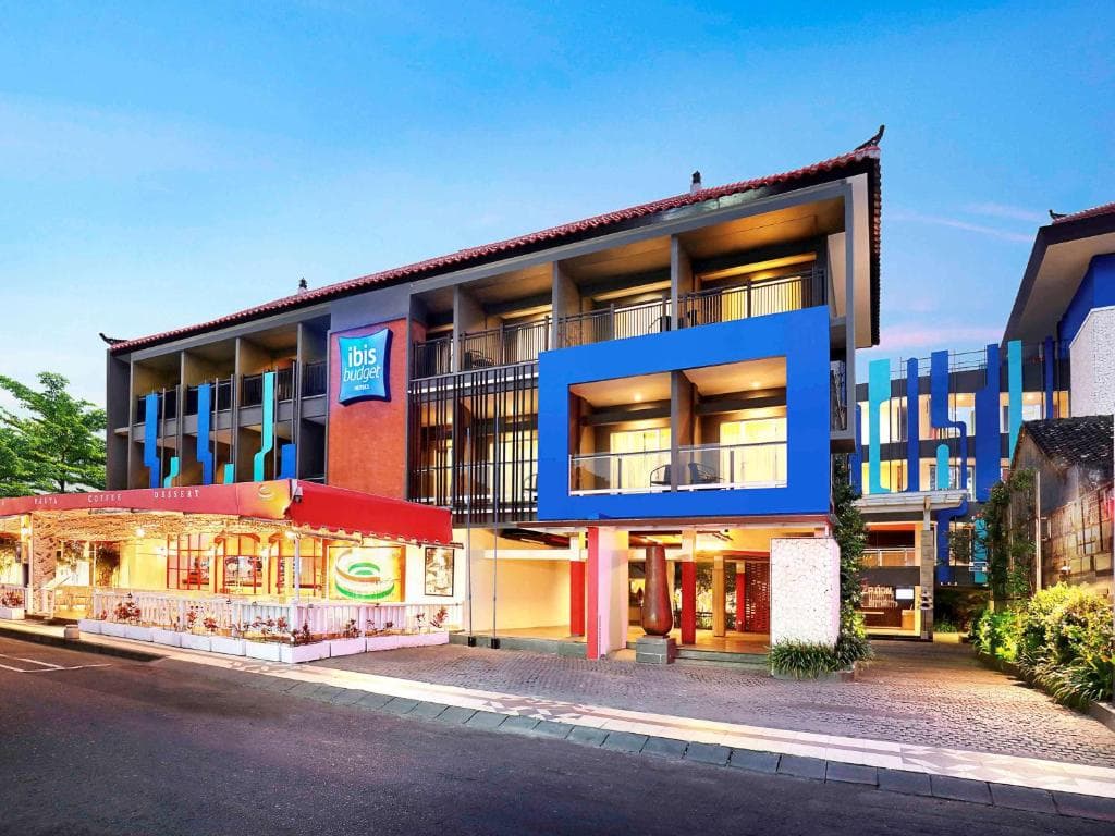 Hotel Primera Seminyak - 1