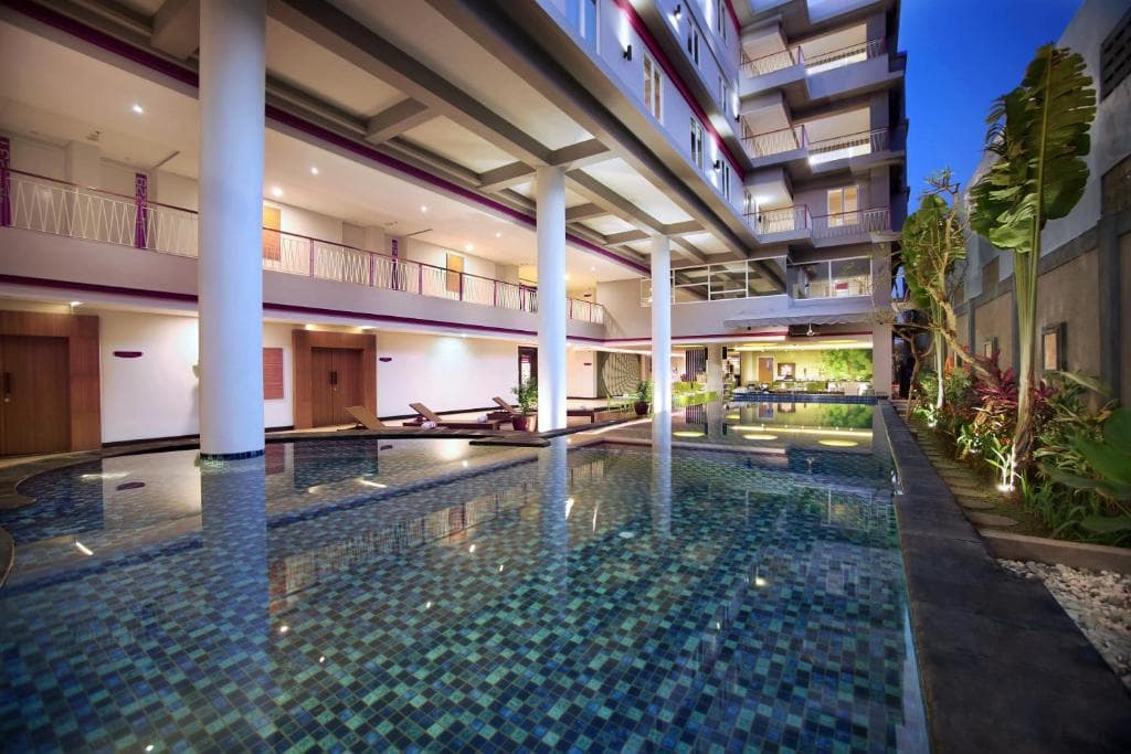 Favehotel Sunset Seminyak - 1