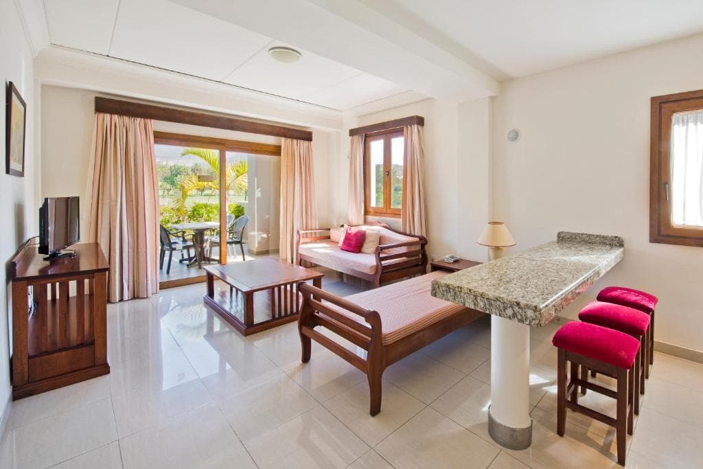 Marylanza Suites & Spa - 13