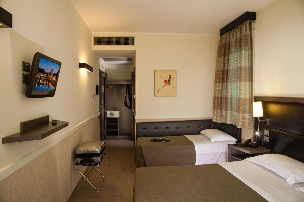 Hotel Artis - 19