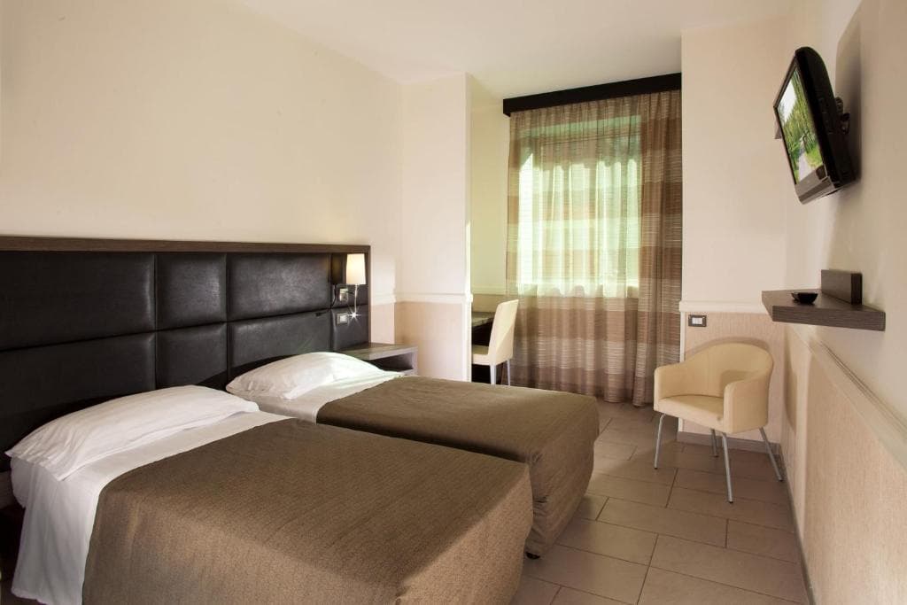 Hotel Artis - 26