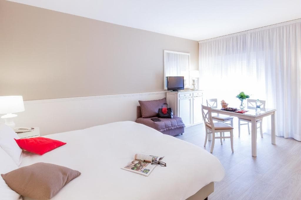 Aparthotel Adagio Rome Vatican - 9