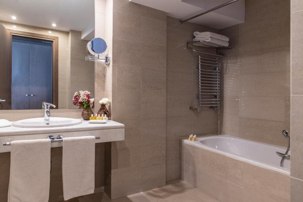 Amalia Hotel Athens - 38