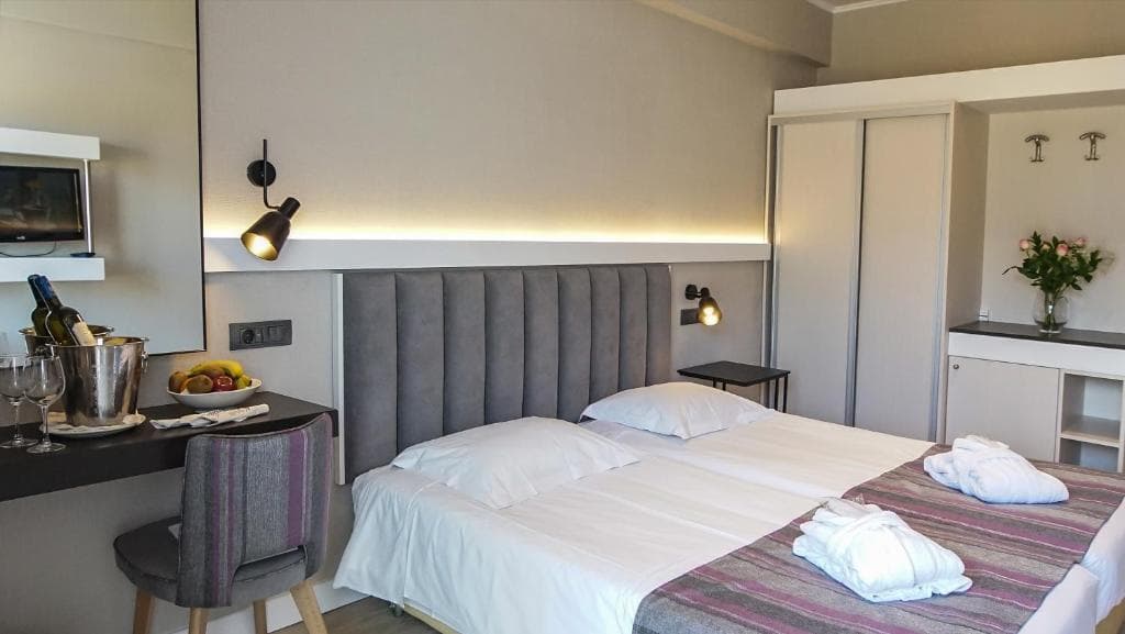Athens Cypria Hotel - 44