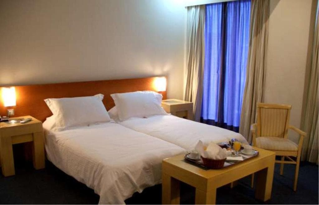 Dorian Inn - Sure Hotel Collection by Best Western - 12