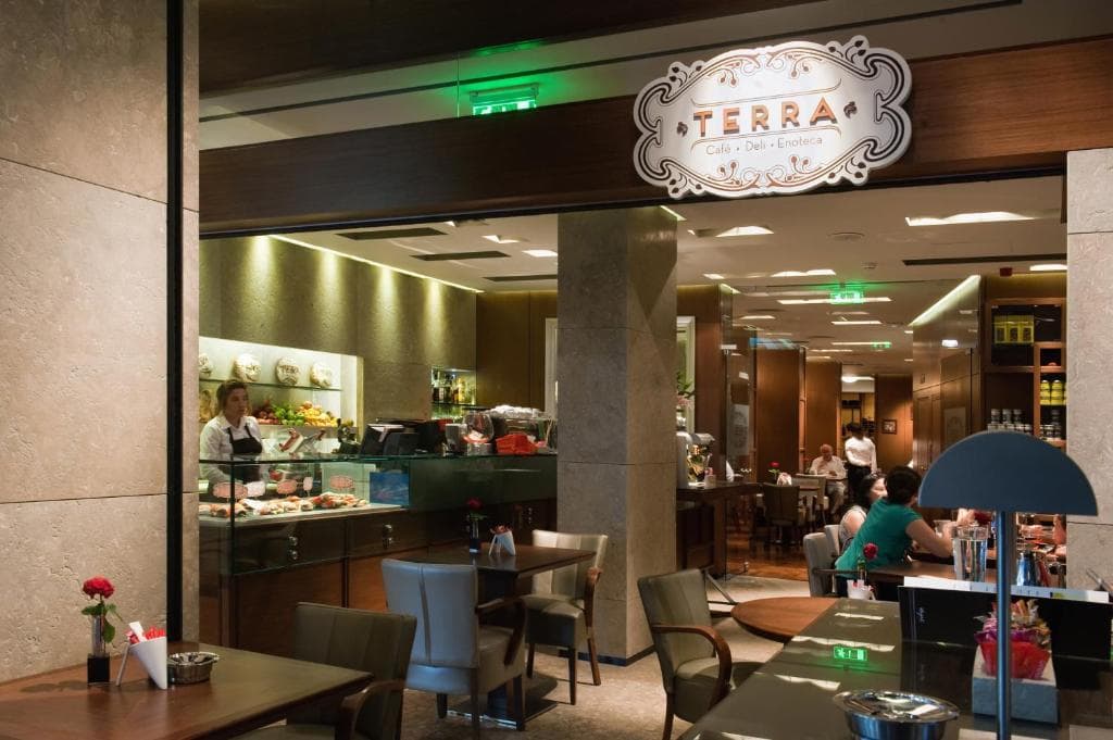Electra Hotel Athens - 40
