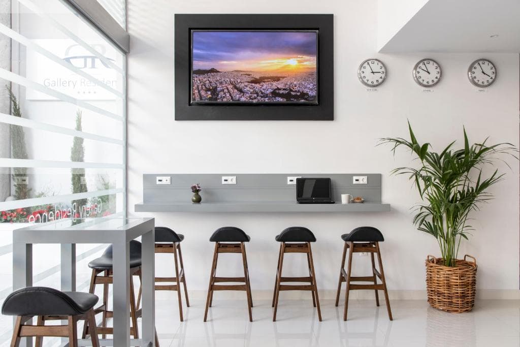 Gallery Suites & Residences - 35