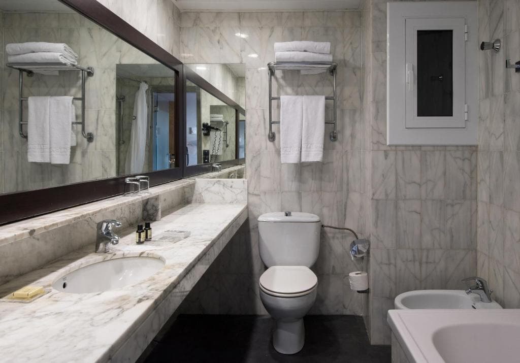 Catalonia Park Putxet - 38