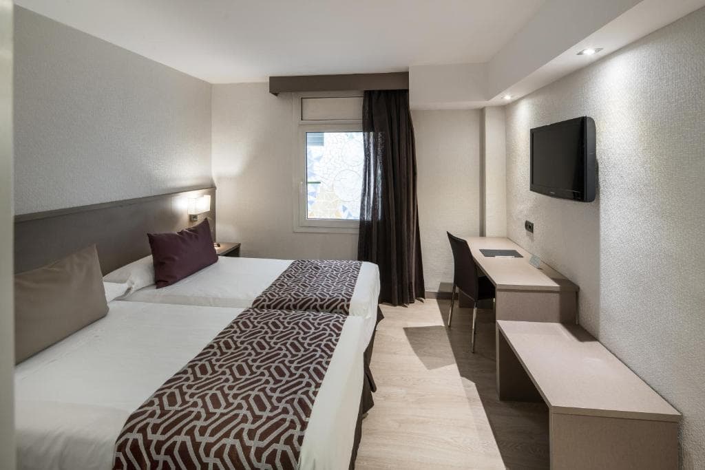 Catalonia Park Güell - 19