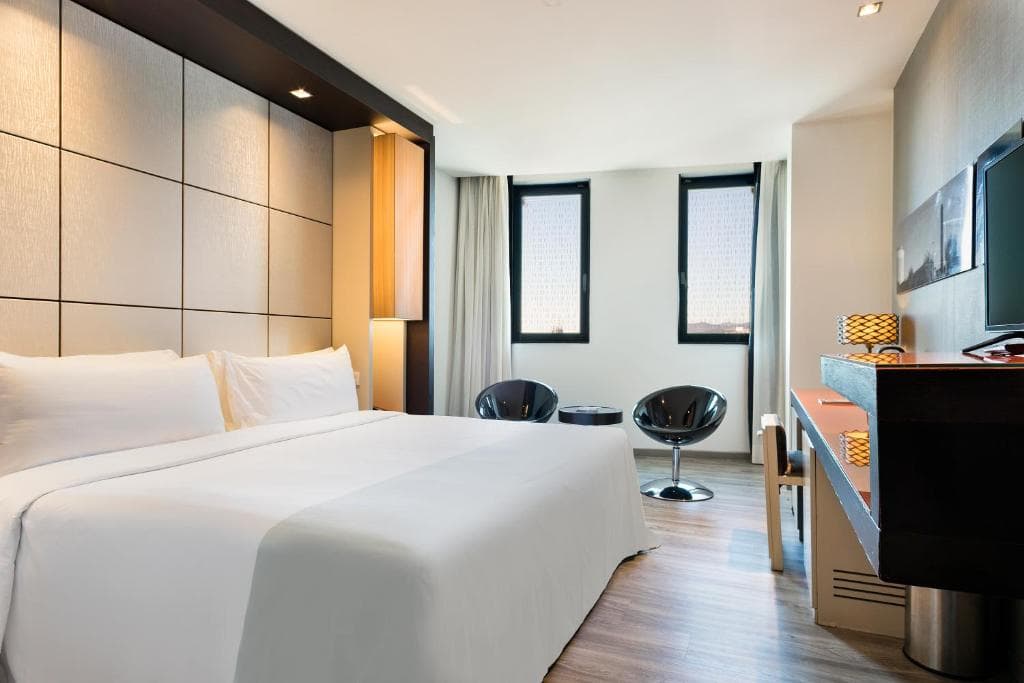 Hotel Barcelona Condal Mar Affiliated by Melia - 4