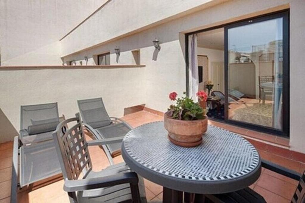 Roger de Llúria - 13