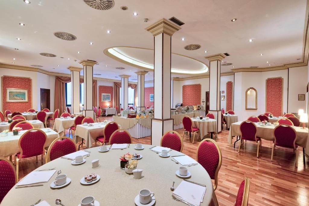 Roger de Llúria - 19