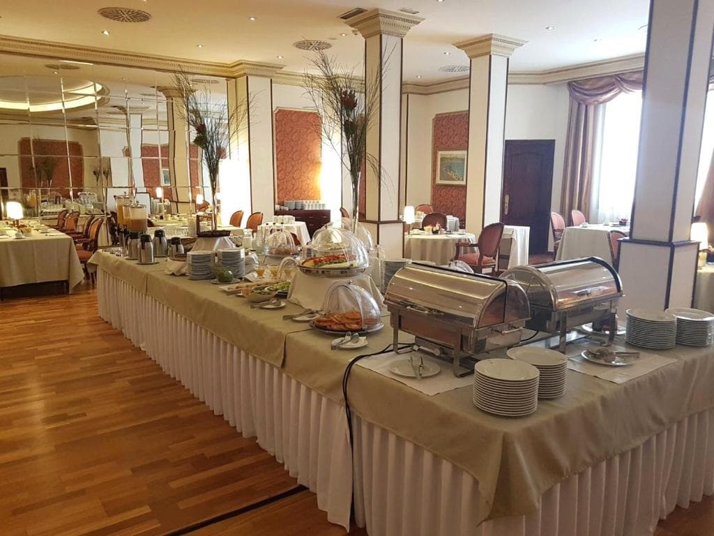 Roger de Llúria - 43