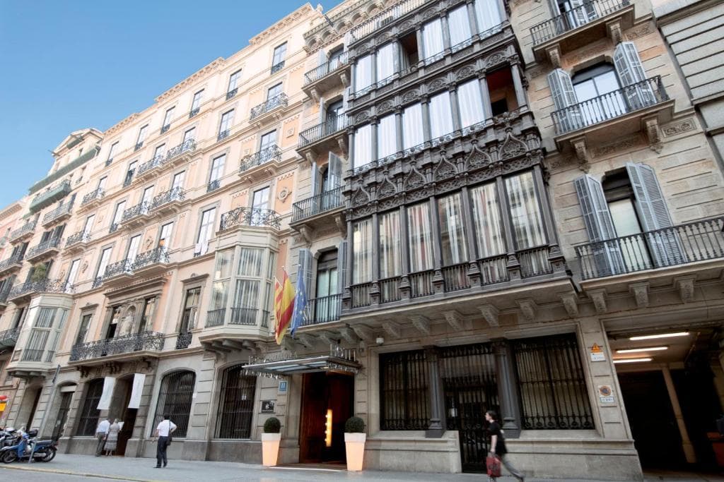 Catalonia Plaza Catalunya - 11