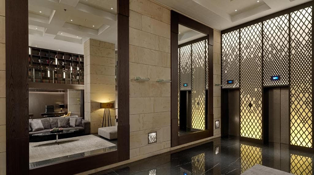 NJV Athens Plaza - 12