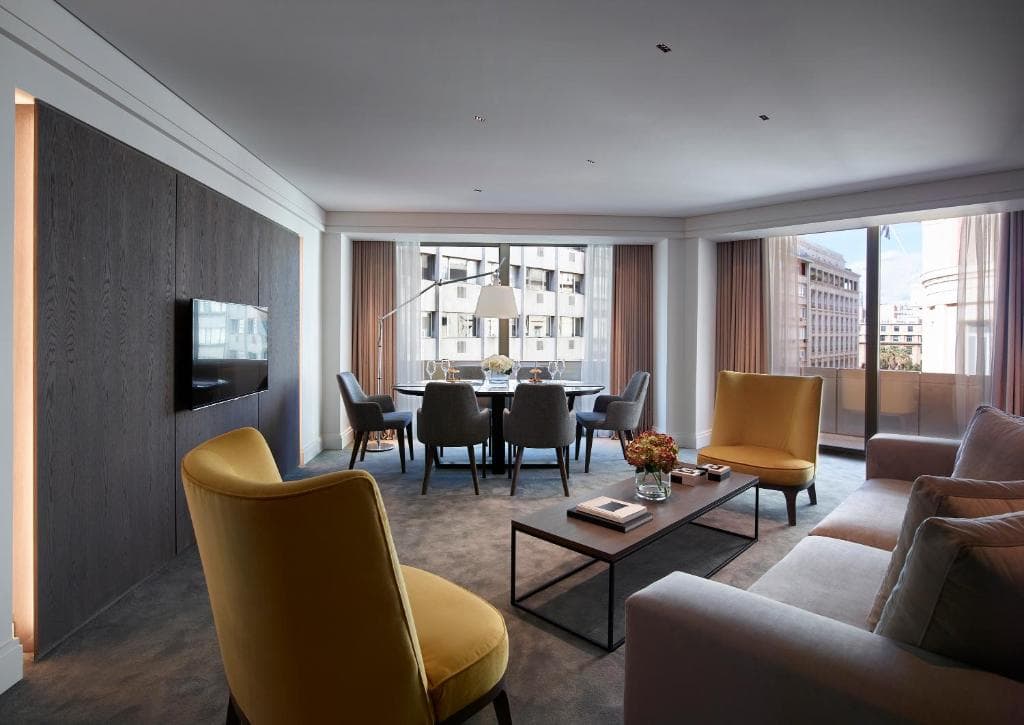 NJV Athens Plaza - 24