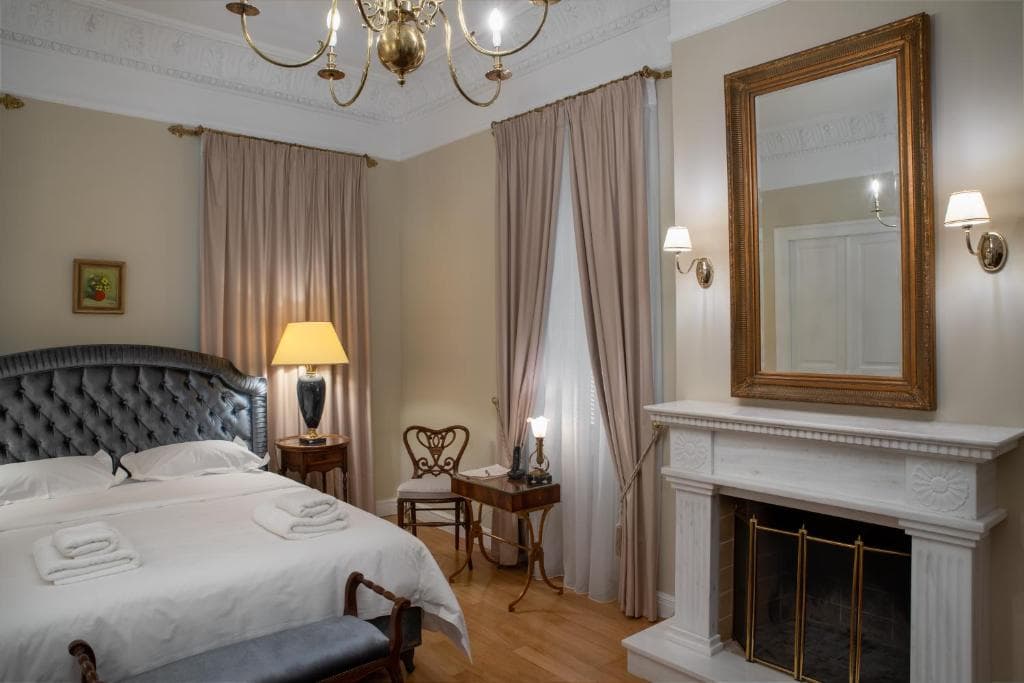 Noble Suites - 13
