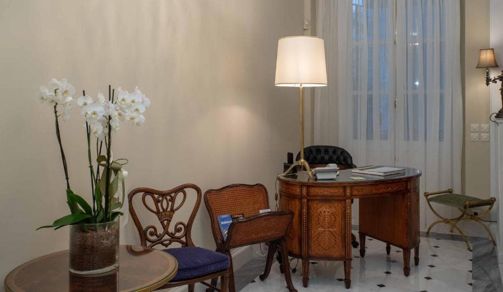 Noble Suites - 35