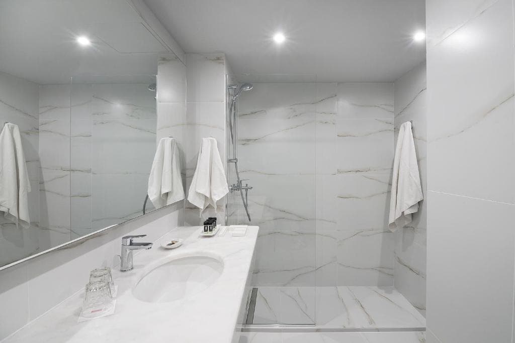 President Hotel Athens - 36