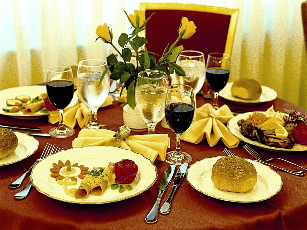 Savoy Hotel Piraeus - 42