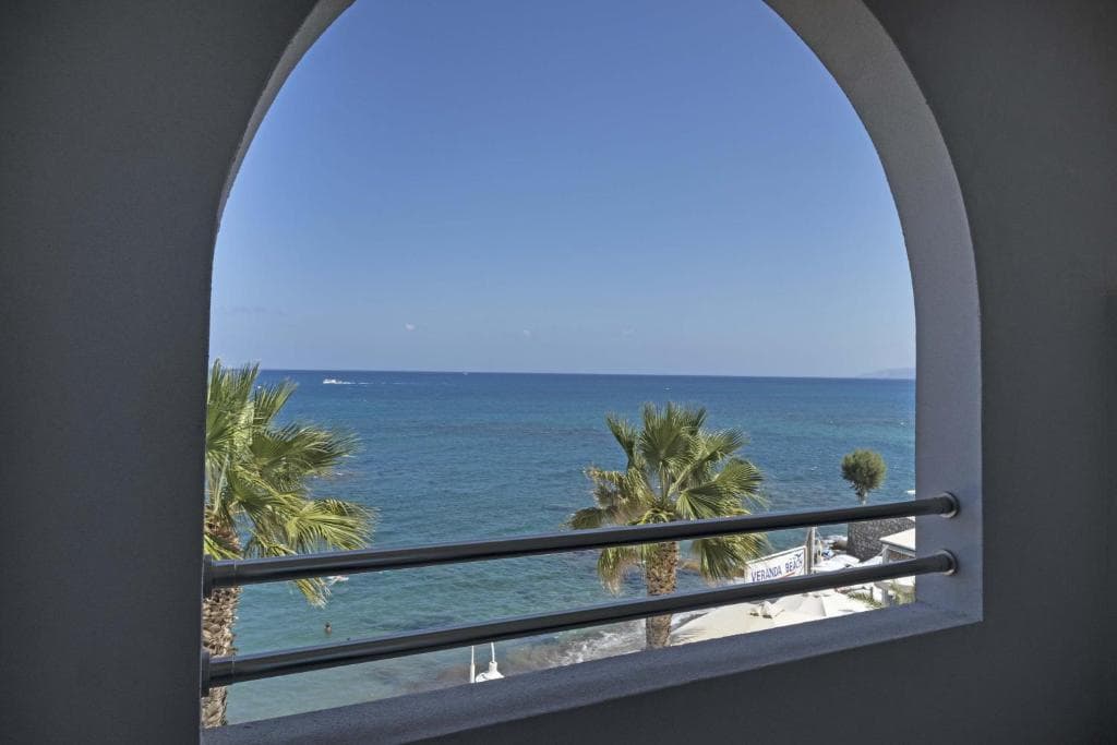 Glaros Beach Hotel - 15