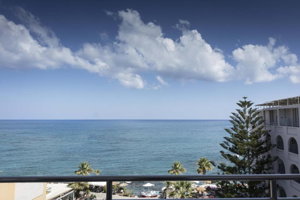 Glaros Beach Hotel - 18