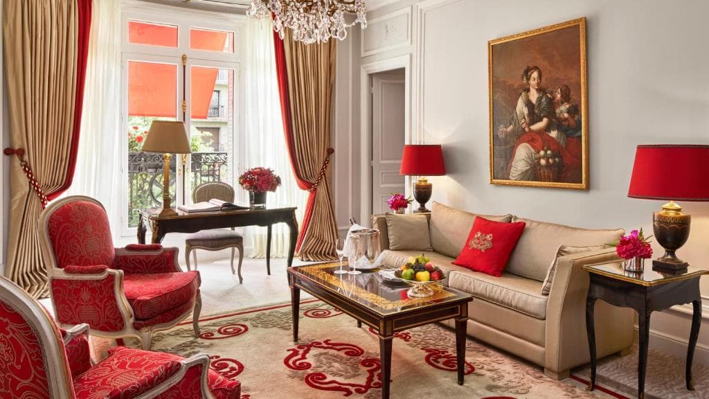 Plaza Athenee - Dorchester Collection - 21