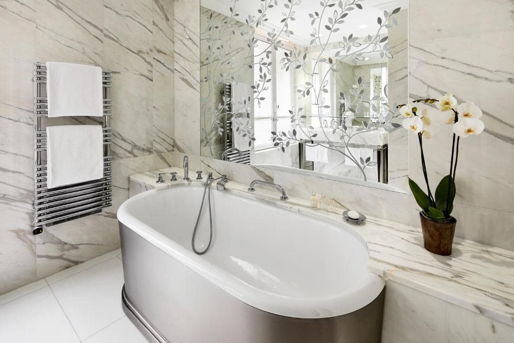 Plaza Athenee - Dorchester Collection - 26