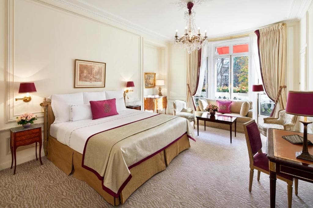 Plaza Athenee - Dorchester Collection - 33