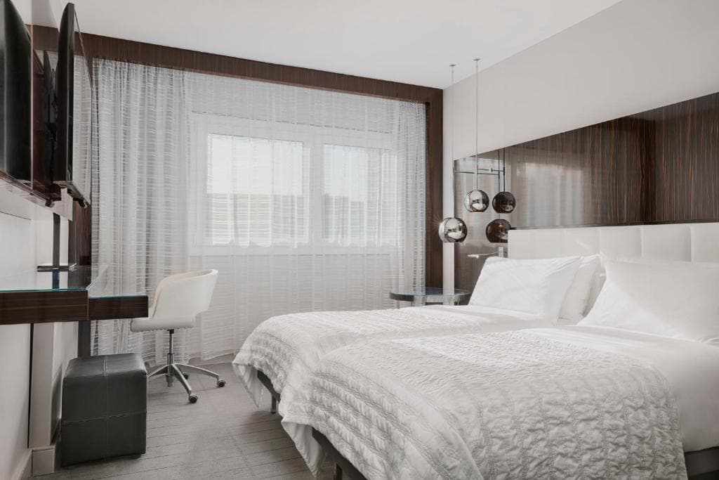 Le Meridien Etoile - 36